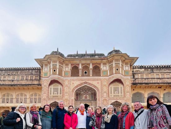 【貸切チャーター】デリー発ジャイプール日帰り観光！日本語アシスタント選択可＜専用車／英語ドライバー／高速代＆駐車場代込／ホテル送迎＞ *車1台あたり料金