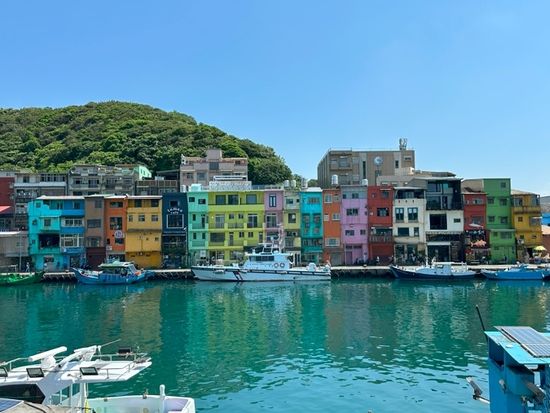 200014179_base_17565426525036