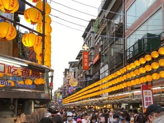 200014179_base_175654265283112