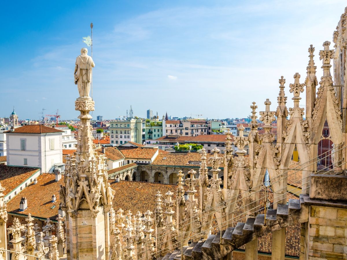 ドゥオモ (ミラノ大聖堂) | ミラノ 旅行の観光・オプショナルツアー