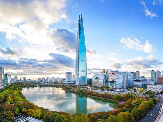 北朝鮮が見えるスターバックス＋インスタ映えスポット1日ツアー　ピョルマダン図書館や聖水など人気フォトジェニックエリアを満喫！＜弘大または明洞集合／日本語ガイド＞