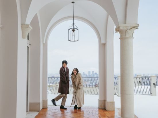 ローズガーデンクライスト教会でのプロポーズプラン　恋人の聖地にも指定され永い歴史を刻んでゆく大聖堂 厳かにはじまる聖霊と大自然の祝福を…！＜札幌＞