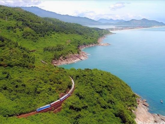 ダナン⇔フエ　片道鉄道チケット事前予約＜午前・午後選べる時間帯＞