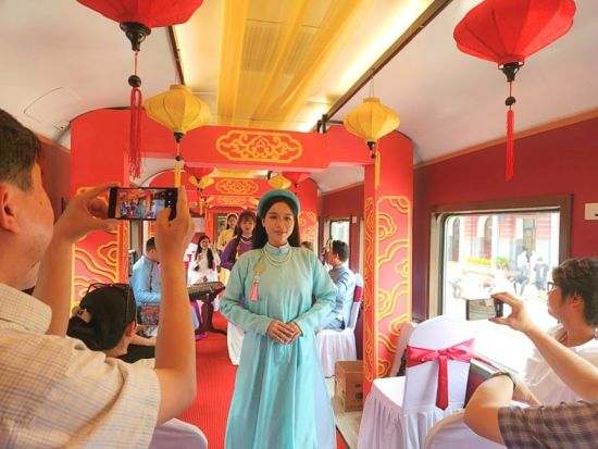 ダナン⇔フエ　片道鉄道チケット事前予約＜午前・午後選べる時間帯＞