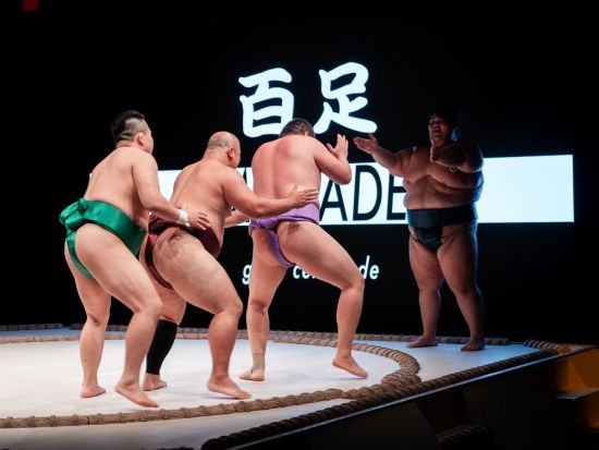 THE SUMO HALL 日楽座 OSAKA Sumo Show＜お弁当付き／英語＞