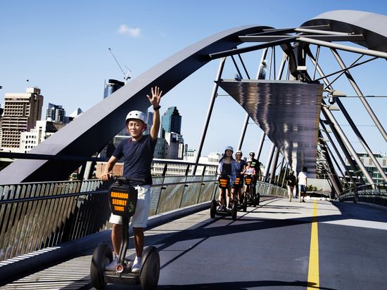 Day Tour Over a Bridge