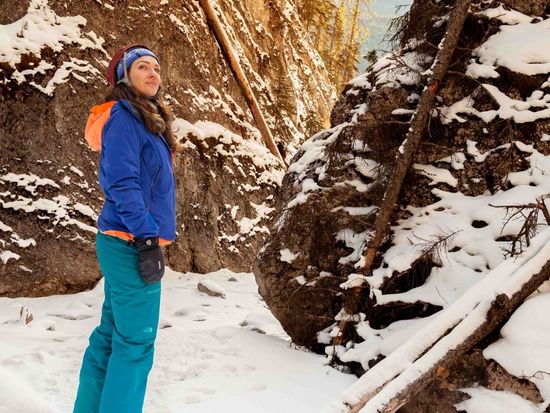 6752077cfe8183203b308625_CR Amy Wheeldon - Web Icewalk and Snowshoe Dec 2024-4