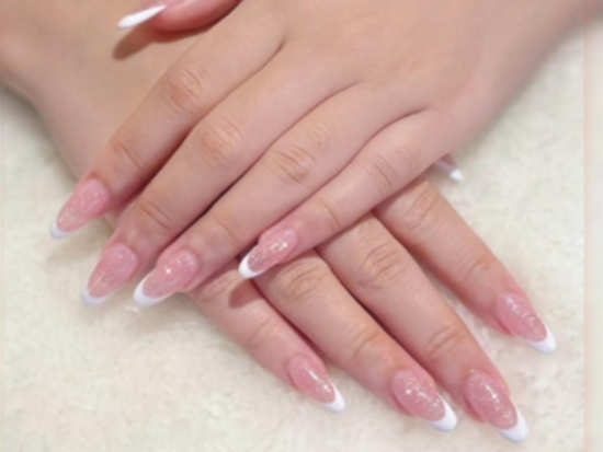 バニラ・ネイルスパ「Vanilla Nail Spa」居心地の良いネイル＆ビューティーサロンでジェルネイル＆ケア＜プロンポン駅徒歩7分＞