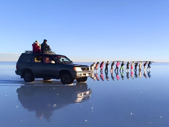 ウユニ塩湖1泊2日ツアー　夕日＆星空観賞！塩ホテル宿泊プランあり＜貸切／日本語または英語ガイド／ウユニ発着＞