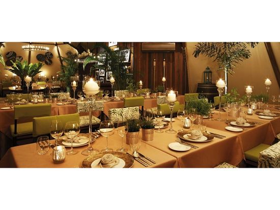 特別ディナー会場2