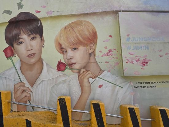 釜山人気スポットめぐり日帰りツアー　釜山タワー＋甘川文化村＋青沙浦ダリッドル展望台＋海辺列車＋海雲台ビーチなど写真映えスポットを満喫！＜1日／日本語ガイド＞