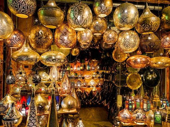 Egypt_Cairo_KhanElKhalili_shutterstock_1430072306