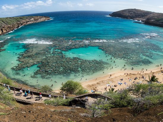 shutterstock_121434379-Hanauma Bay