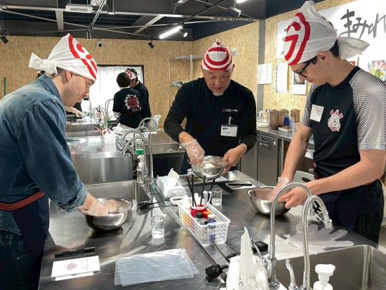 本格ラーメン作り体験　麺打ちからスープ選びまで楽しむ90分コース＜お土産付き／京都市＞