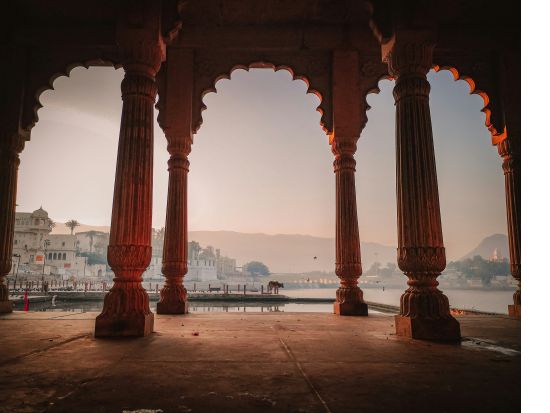 【貸切チャーター】デリー→アグラ→ジャイプール→プシュカル5日間! 日本語サポート可＜専用車／英語ドライバー／高速代＆駐車場代込／ホテル送迎＞*車1台あたり料金