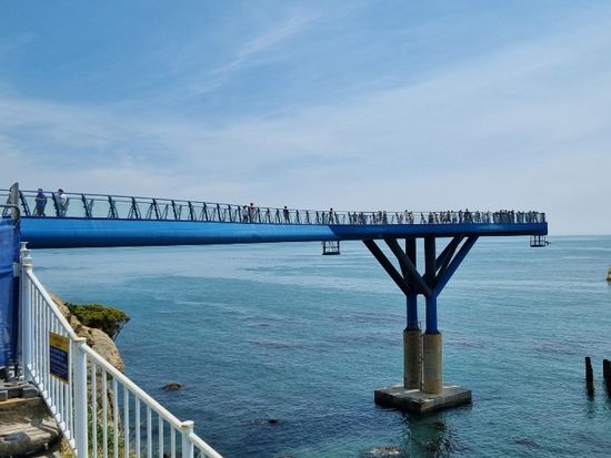 f212cc13cd8d68ad27e54a879d9d413e