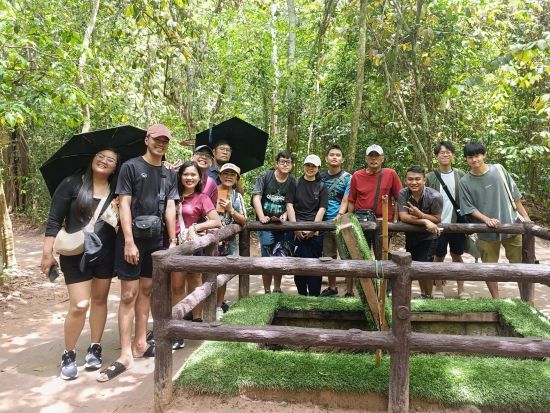 メコン川クルーズ＆クチトンネル観光ツアー　ミトー定番スポット巡り！選べる車両タイプ　貸切プランあり＜ベトナム料理の昼食／英語ガイド＞