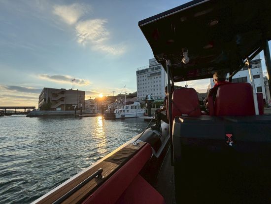 【広島・尾道・夕暮40分】暮れなずむ風景に見惚れるトワイライトクルーズ