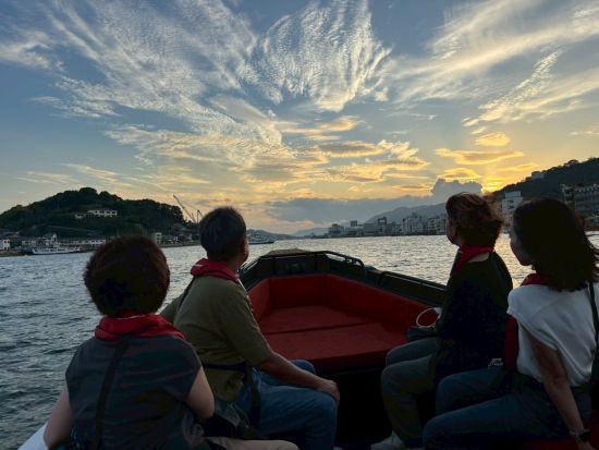 【広島・尾道・夕暮40分】暮れなずむ風景に見惚れるトワイライトクルーズ