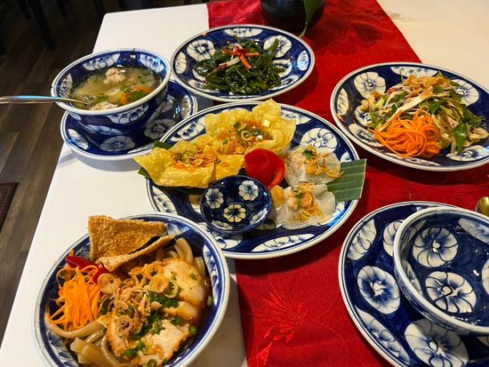 SAKURA RESTAUNRAT6 (1)