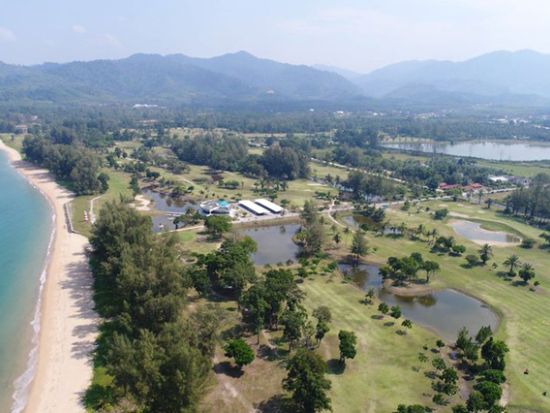 【カオラック発】タブラム・ネイビー・ゴルフコース送迎付きゴルフツアー  ＜空港送迎オプション可／キャディーフィー・カート代込＞