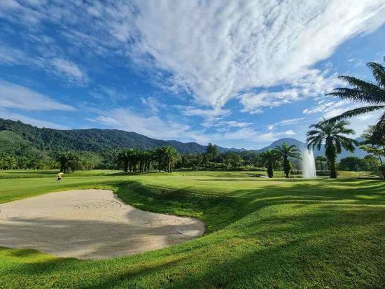 【カオラック発】タブラム・ネイビー・ゴルフコース送迎付きゴルフツアー  ＜空港送迎オプション可／キャディーフィー・カート代込＞