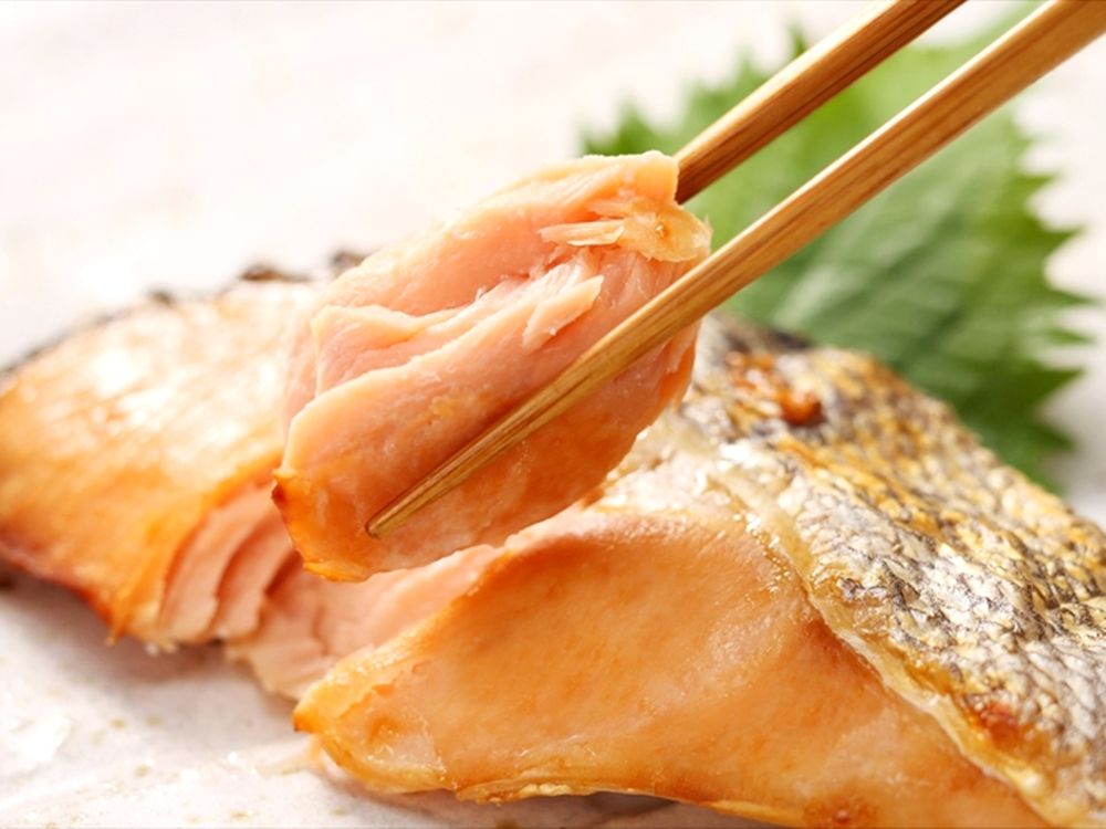 MS-016CE　北海道　銀毛新巻鮭　姿切り身img2