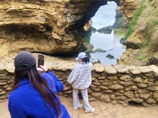 グレートオーシャンロード1日ツアー　スプリット岬展望台＋12人の使徒＋ロンドンブリッジ＋グロットなどを満喫！＜日本語ガイド／英語・韓国語ガイド＞