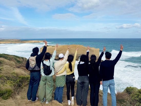 グレートオーシャンロード1日ツアー　スプリット岬展望台＋12人の使徒＋ロンドンブリッジ＋グロットなどを満喫！＜日本語ガイド／英語・韓国語ガイド＞