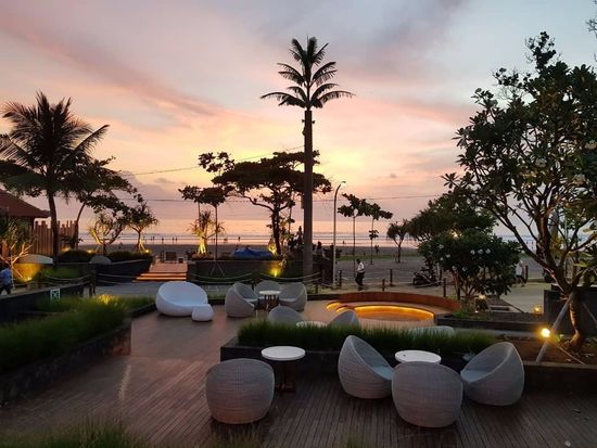 SugarSand Main Beach Deck - Sunset