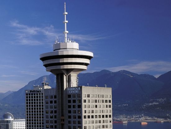 バンクーバー半日観光ツアー　バンクーバー展望台＆グランビル・アイランド＆スタンレーパーク ＜4～10月／英語ガイド＞