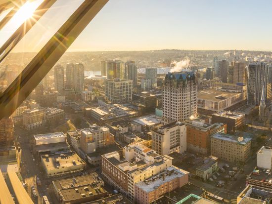 バンクーバー半日観光ツアー　バンクーバー展望台＆グランビル・アイランド＆スタンレーパーク ＜4～10月／英語ガイド＞