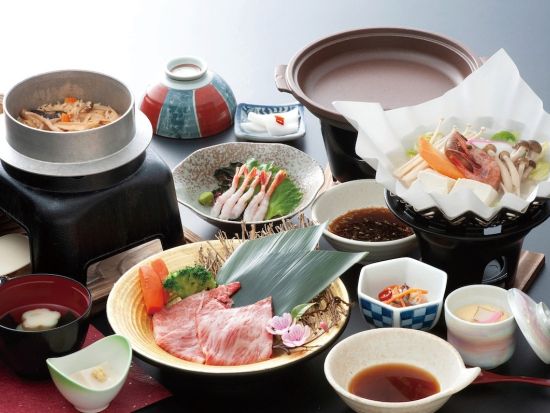 【博多発着】日帰り紅葉ツアー 九年庵・御船山楽園・佐賀牛焼きしゃぶ付き by 阪急交通社