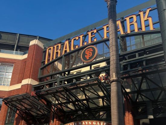 サンフランシスコ 貸切チャーター　観光付き空港送迎・スタジアム送迎プランあり＜英語ドライバー／サンフランシスコ国際またはホテル発＞