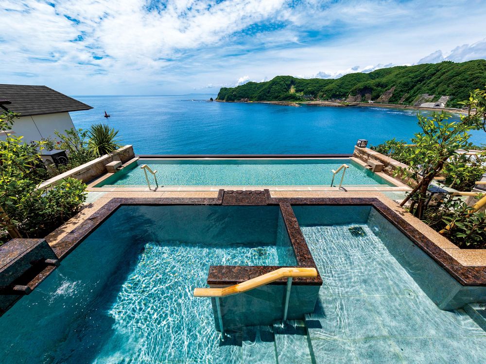 鴨川三日月_一望千里の湯１