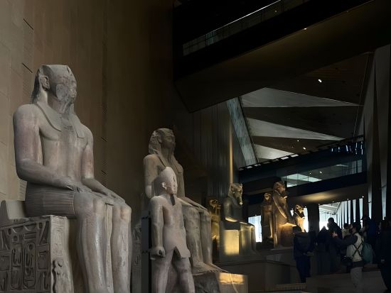  【貸切】選べる日本語エジプト学者ガイド◎世界遺産3大ピラミッド＋大エジプト博物館（GEM）＋国立博物館＋ハン・ハリーリ市場＜終日／日本語／送迎付／カイロ発＞