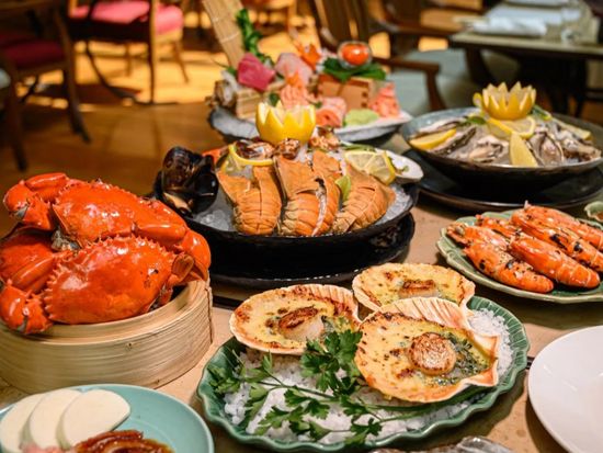 main-attraction-image