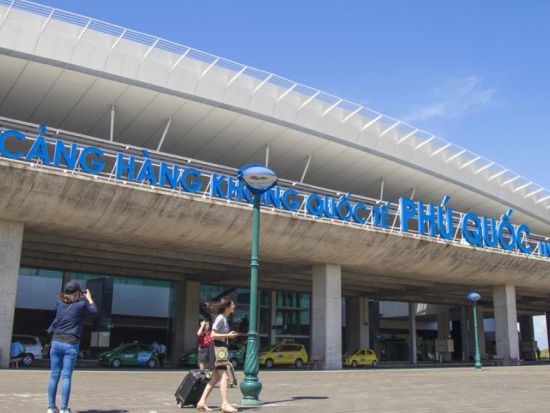 【空港送迎】フーコック国際空港 ⇔ フーコック島内 ＜貸切／現地語ドライバー＞