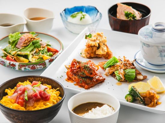 網走発着冬定期観光バス 流氷砕氷船おーろら号乗船＋観光列車流氷物語号乗車＋博物館網走監獄見学＋オホーツク流氷館＜2月1日～3月1日／昼食付／網走市内発＞