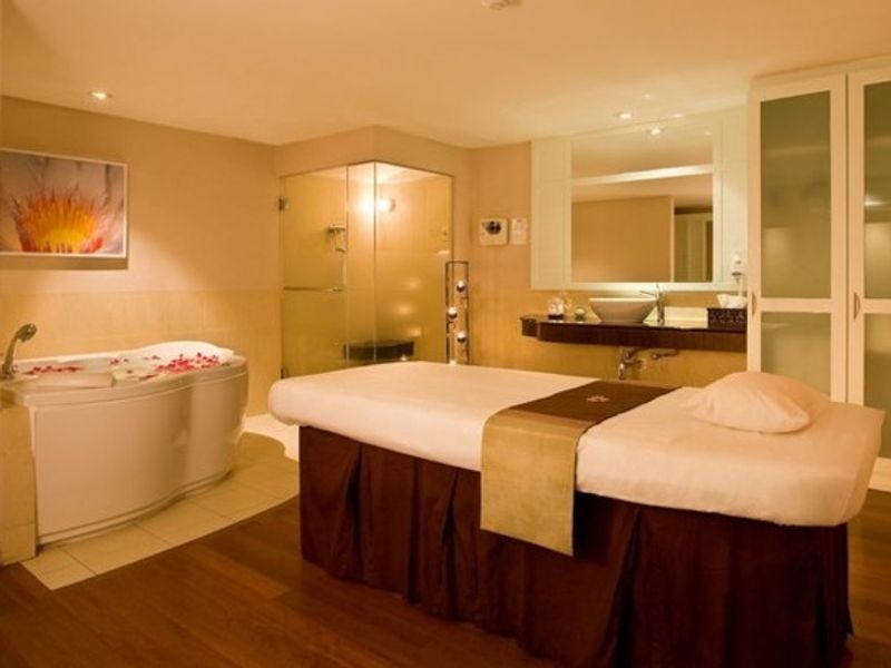 Let's Relax Sukhumvit Soi 39_3