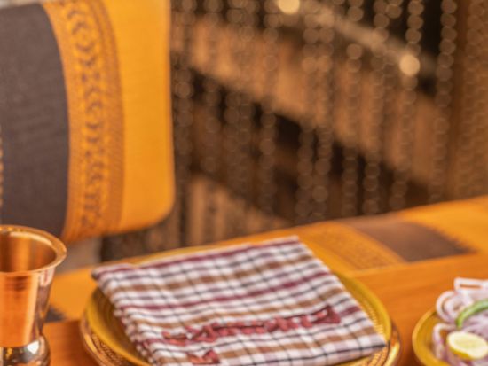 【ディナー】タンドール料理が絶品★Bukharaレストラン事前予約＜往復送迎付き＞