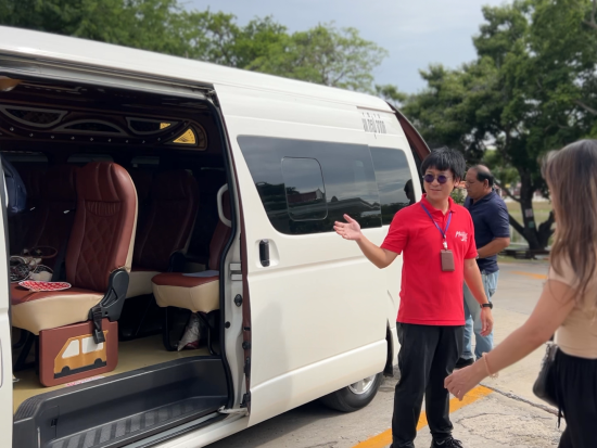 【専用車プラン】バンコク1日観光ハイライト / 人気スポット5か所を巡る、専用車＆現地ガイド付きツア（王宮・エメラルド寺院・ワットポー・仮面舞踏ショー・ジムトン