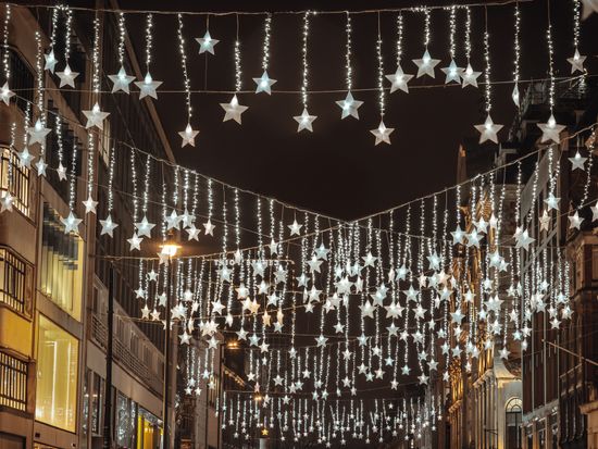 pixta_110184970_M (1)