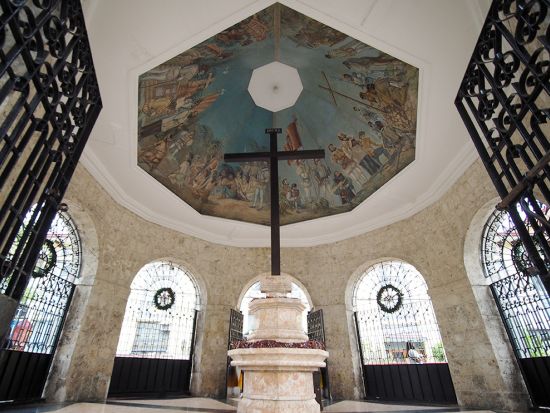 セブ島＆マクタン島　ツインアイランドの歴史を巡る1日ツアー＜貸切／ホテル送迎／英語ガイド＞