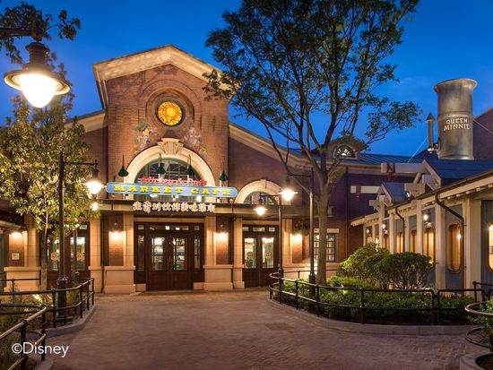 Mickey&Pals Market Cafe2