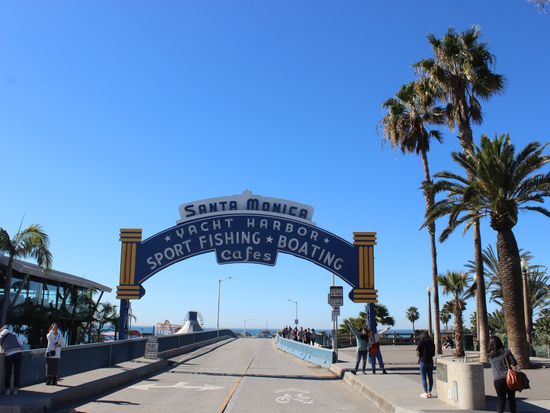 JOYLAND_SANTA MONICA-PIER_IMG_7652