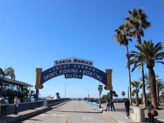 ロサンゼルス半日市内観光ツアー　ハリウッド＋メルローズ＋サンタモニカを効率よく満喫＜4時間／少人数制／日本語ガイド＞