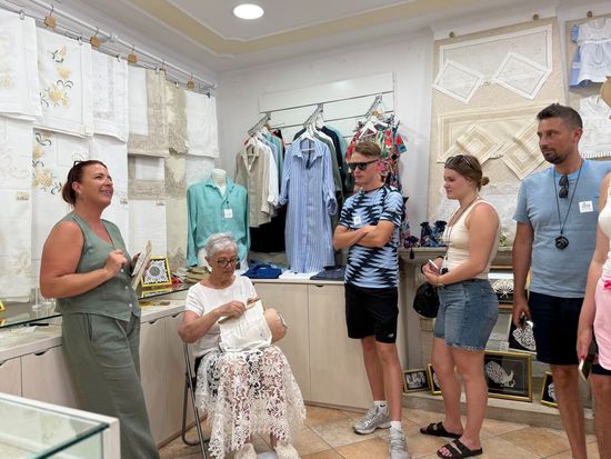 a61483a0-53dc-41da-be18-b4c8d9d1