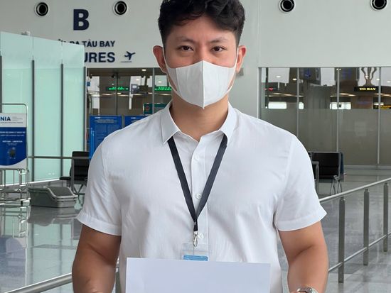 Ảnh Nhân sự đón 