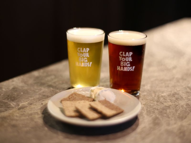 麦芽粕クラッカー・クラフトビール